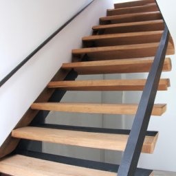 Construire un Escalier de Secours Conforme aux Normes Arras